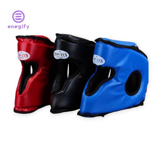 کلاه ووشو گرین هیل در رنگ بندی مناسب برای مسابقات.