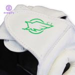 کلاه بوکس پشت چسبی گرین هیل با طراحی حرفه‌ای.